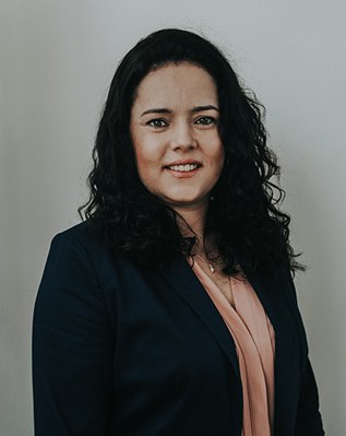 Profa. Dra. Grace Angélica de Oliveira Gomes